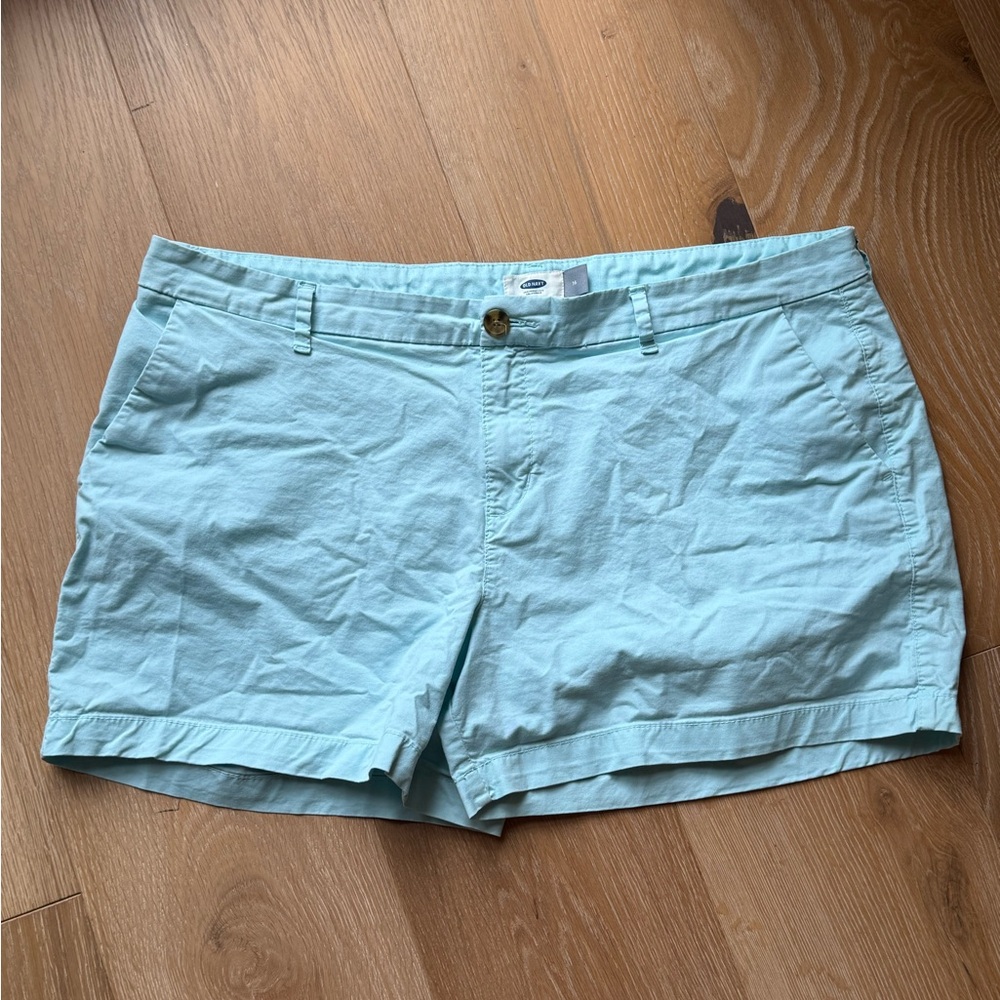Old Navy Women’s Shorts Size 16 – Set of 3, Blue Shades, Prints & Solid - Picture 4 of 4